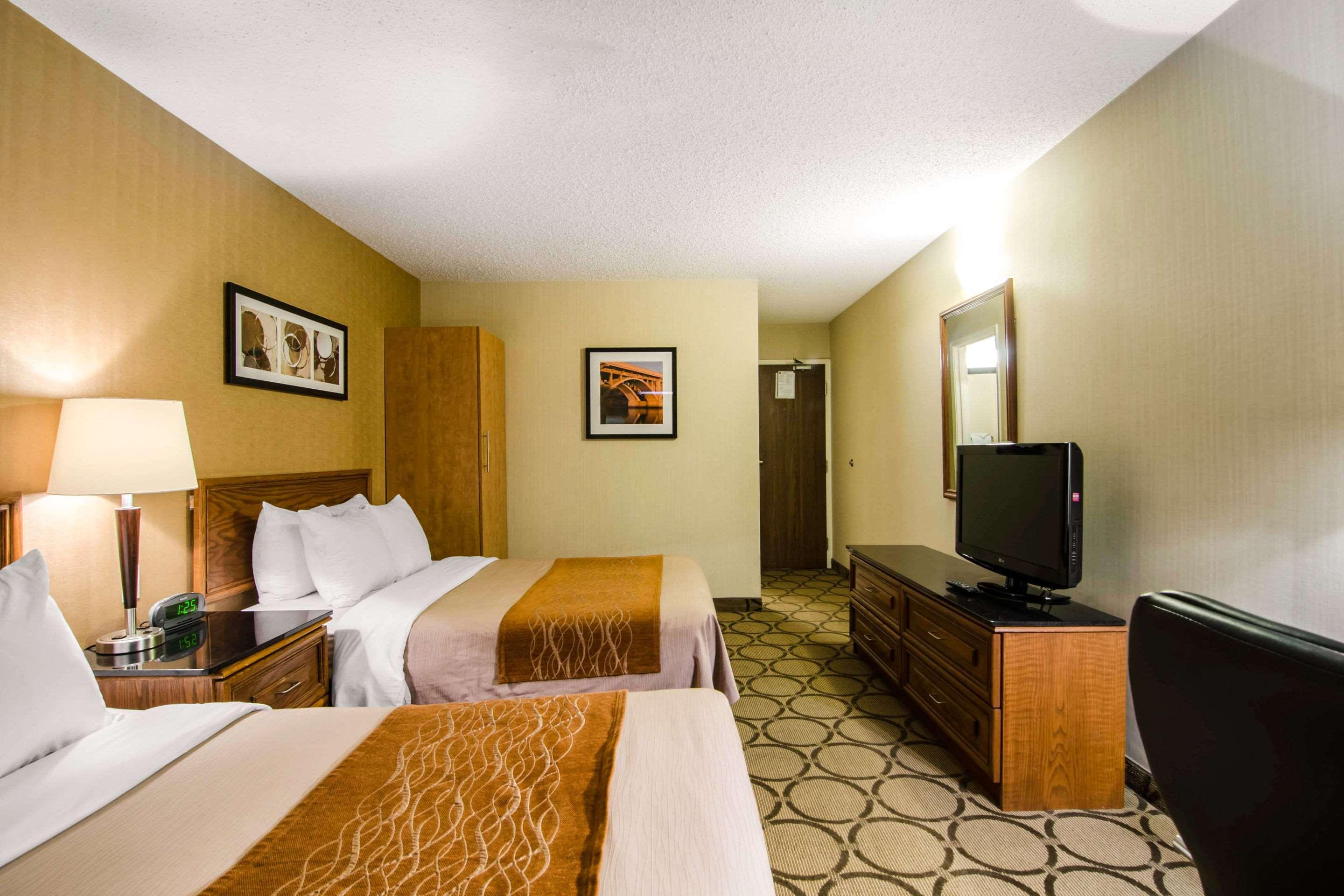 Comfort Inn East Sudbury Exterior foto