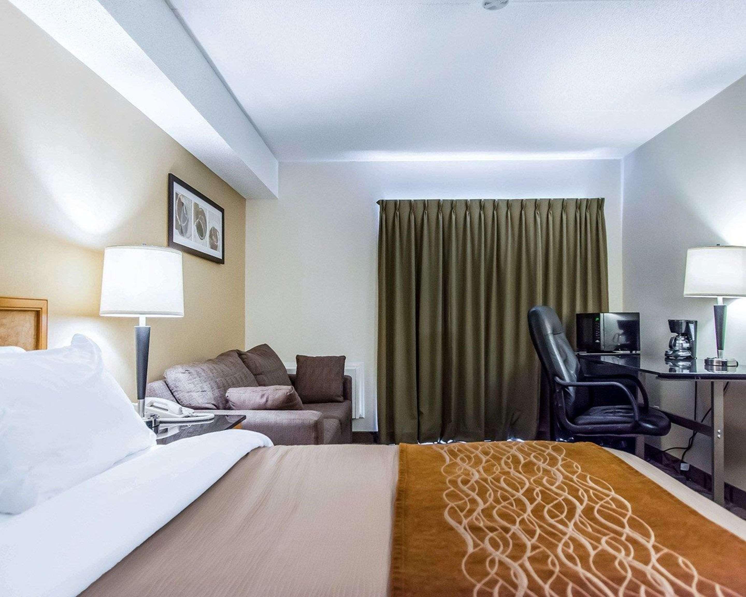 Comfort Inn East Sudbury Exterior foto