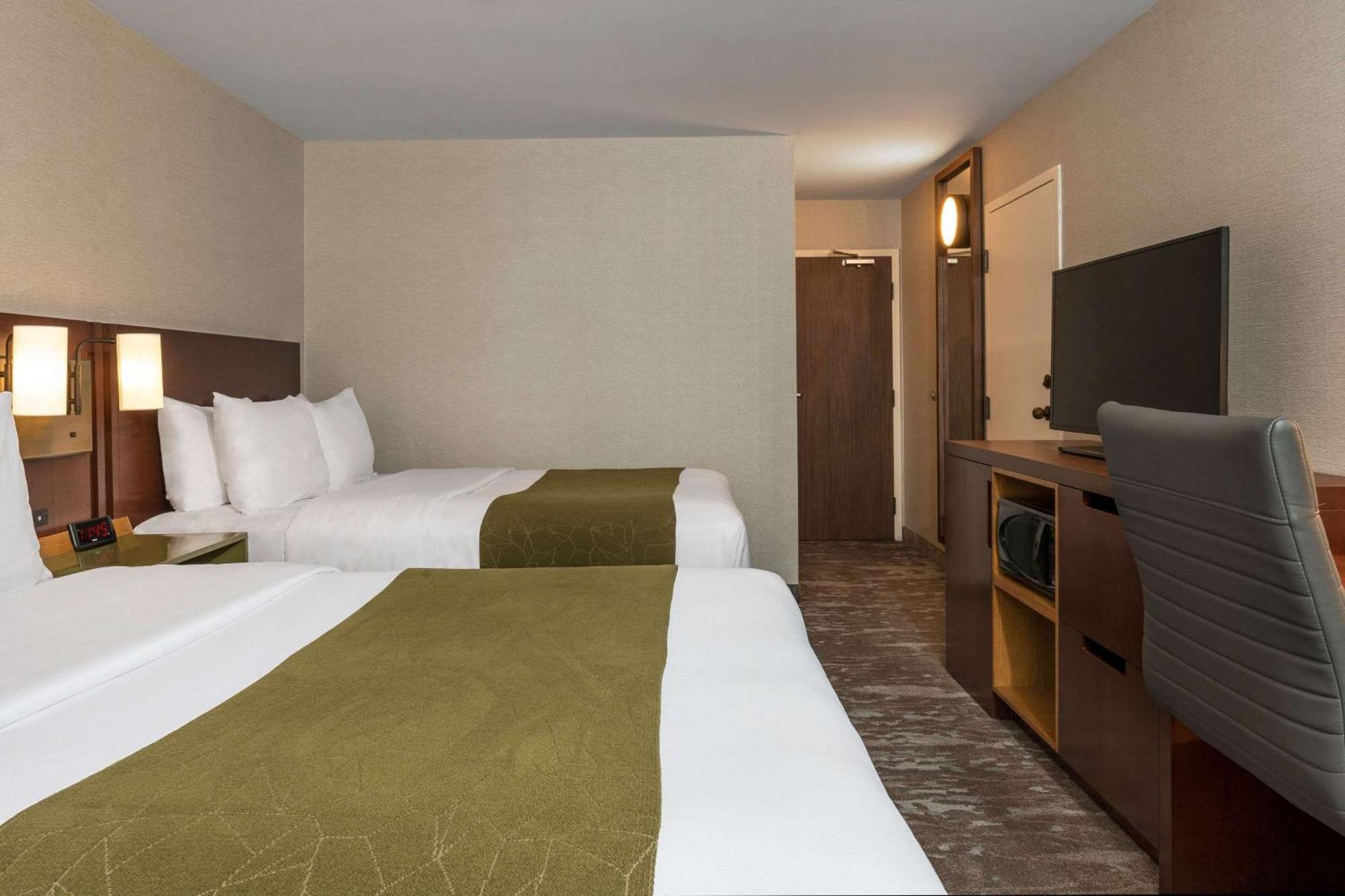 Comfort Inn East Sudbury Exterior foto
